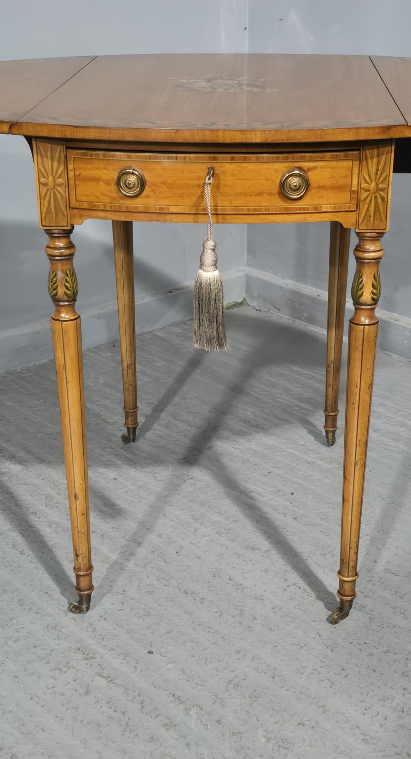 Top Quality Painted Satinwood Pembroke Table - Image 4
