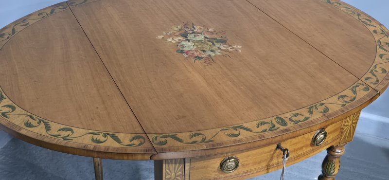 Top Quality Painted Satinwood Pembroke Table - Image 7