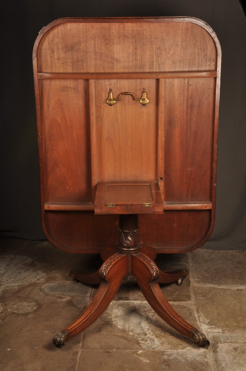 A Superb Quality Regency Mahogany Breakfast Table - Image 10