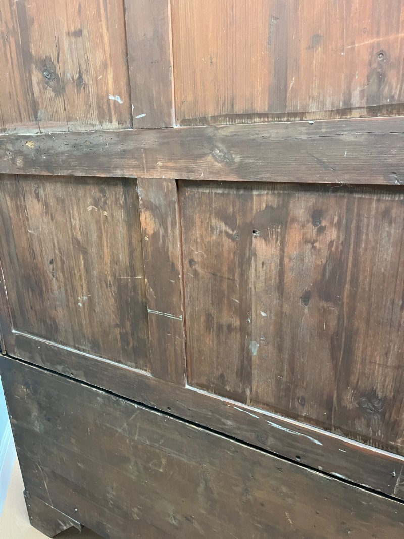 19th Century Mahogany Linen Press - Image 8