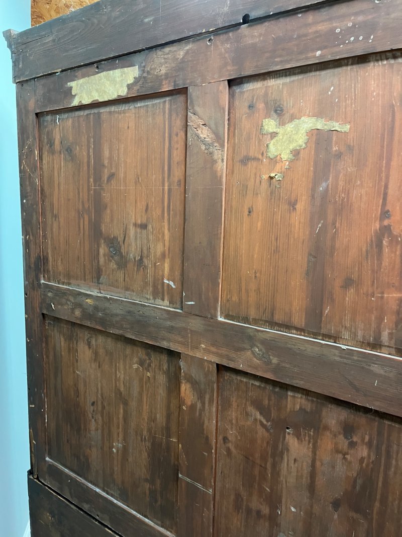 19th Century Mahogany Linen Press - Image 9