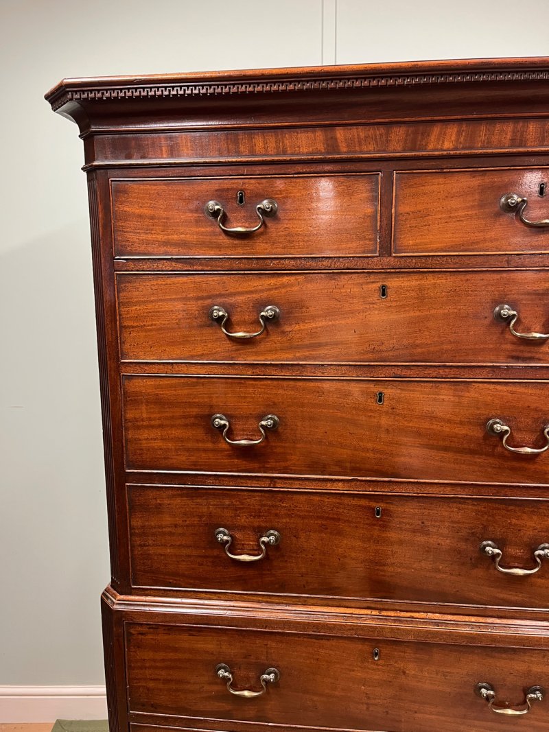 18th Century Mahogany Chest On Chest - Image 3