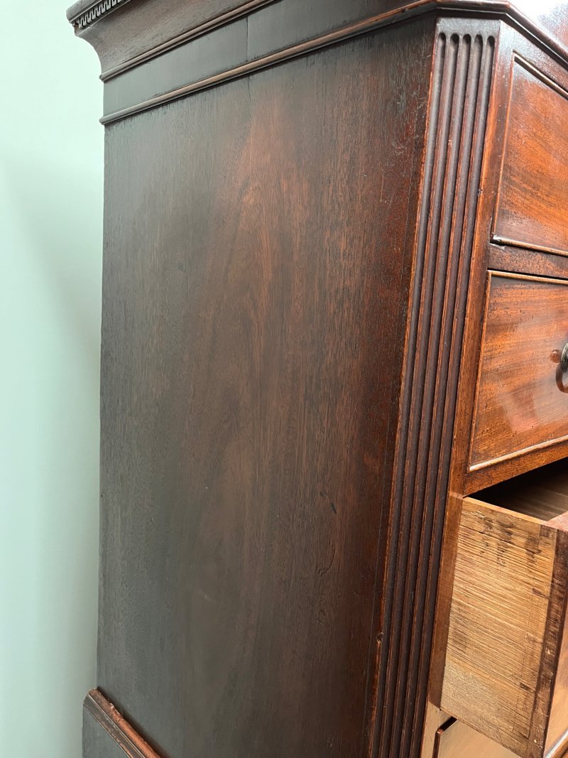 18th Century Mahogany Chest On Chest - Image 7