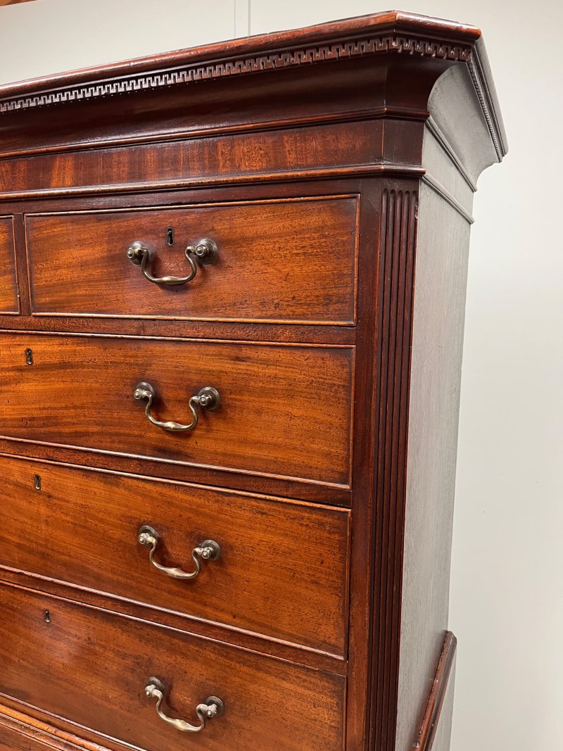 18th Century Mahogany Chest On Chest - Image 4