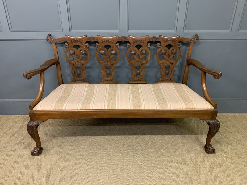 Chippendale Style Carved Mahogany Settee - Image 4