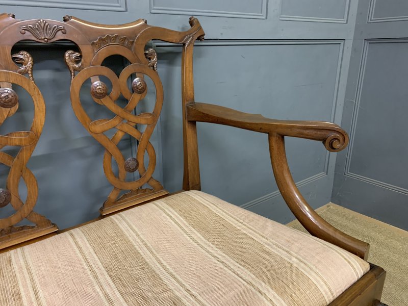 Chippendale Style Carved Mahogany Settee - Image 5