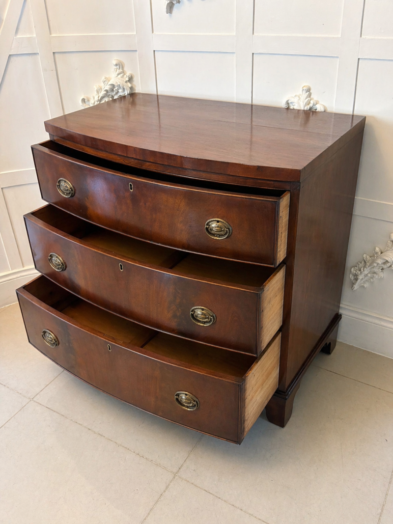 Antique Georgian Style Bow Front Chest of Drawers Figured Mahogany Brass Handles - Image 3