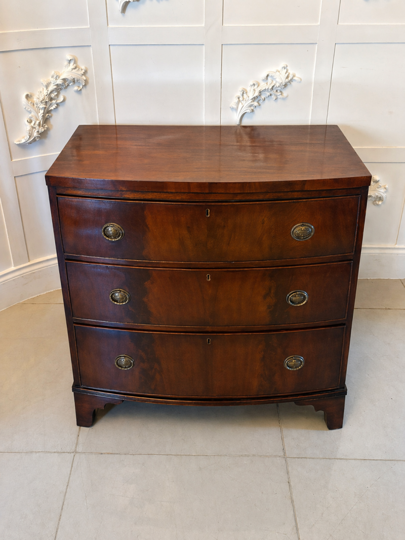 Antique Georgian Style Bow Front Chest of Drawers Figured Mahogany Brass Handles - Image 8