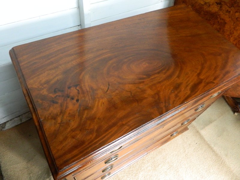 Victorian Mahogany Chest of Drawers - Image 5
