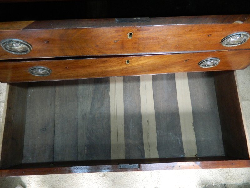 Victorian Mahogany Chest of Drawers - Image 12