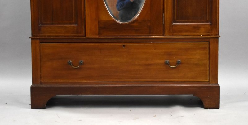 Edwardian Inlaid Mahogany Wardrobe - Image 5