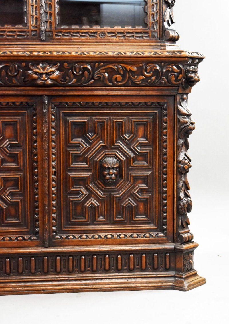Victorian Carved Oak Bookcase - Image 7