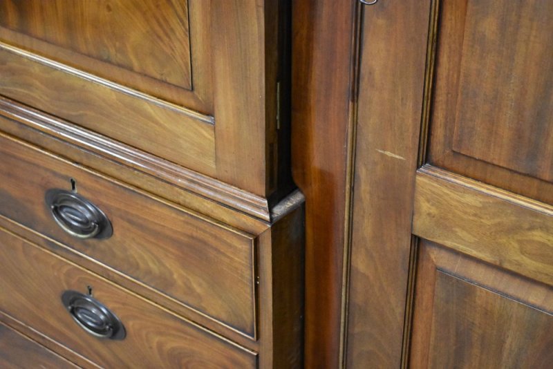 19th Century Mahogany Four Door Breakfront Wardrobe - Image 12