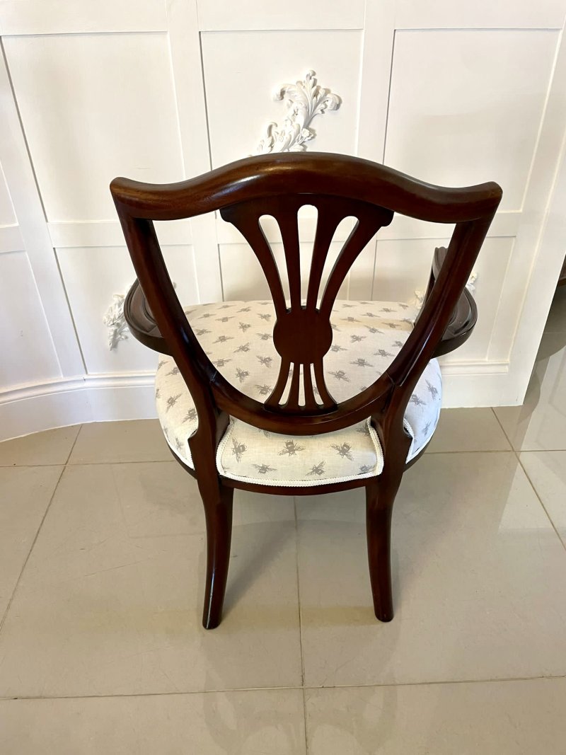 Antique Victorian Quality Hepplewhite Style Mahogany Armchair - Image 5