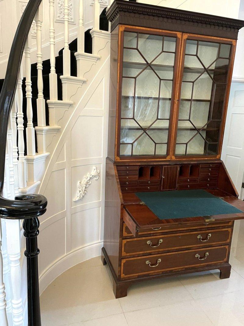 Outstanding Quality Antique George III Mahogany Inlaid Bureau Bookcase - Image 4