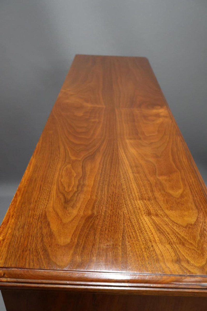 Edwardian Walnut Glazed Bookcase - Image 6