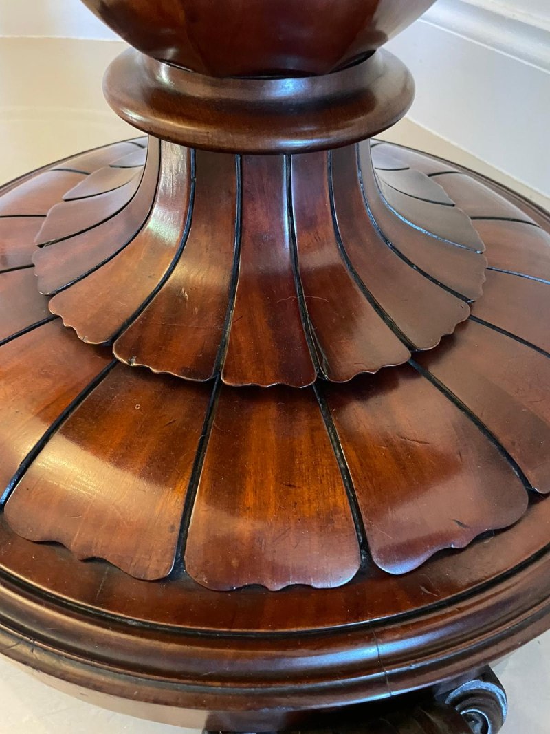 Outstanding Quality Antique Victorian Mahogany Card/Side Table - Image 10