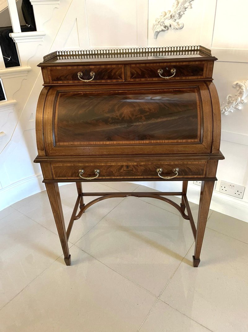 Fine Quality Antique Edwardian Freestanding Mahogany Inlaid Cylinder Desk By Maple & Co. London - Image 5