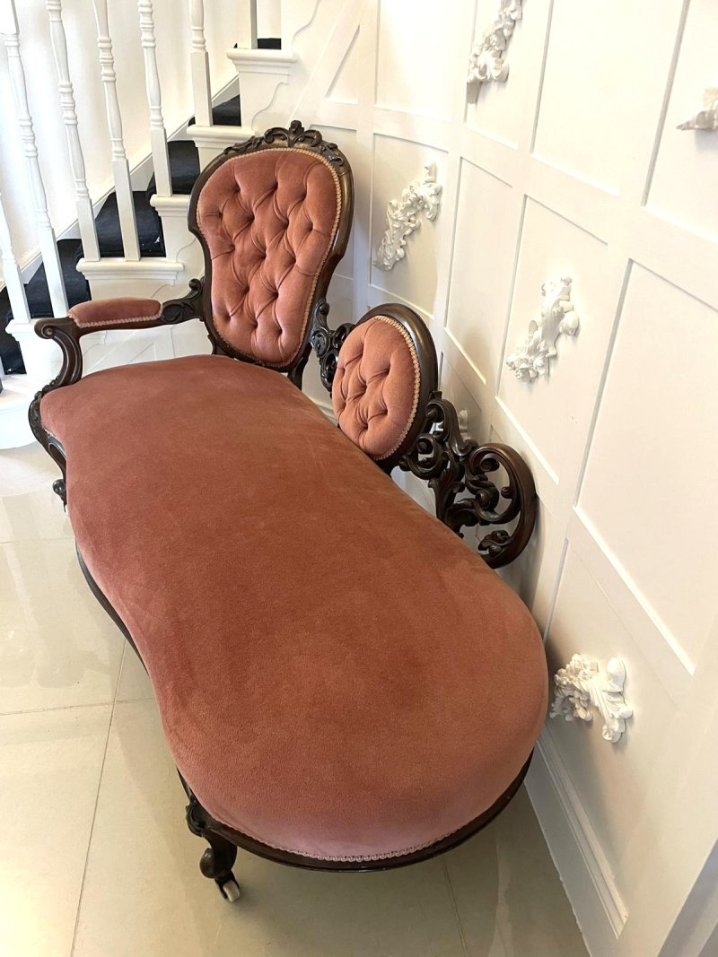 Fantastic Quality Antique Victorian Carved Walnut 3 Piece Suite - Image 4