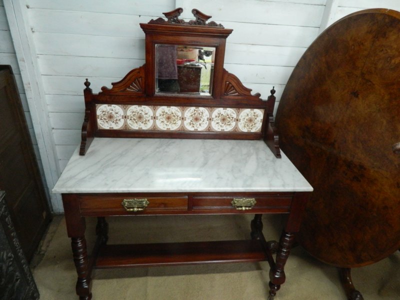 Victorian Marble Wash Stand with Tiled Back Mirror & 2 Drawers Mahogany