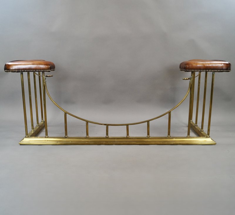 19Th Century Brass Club Fender - Image 5