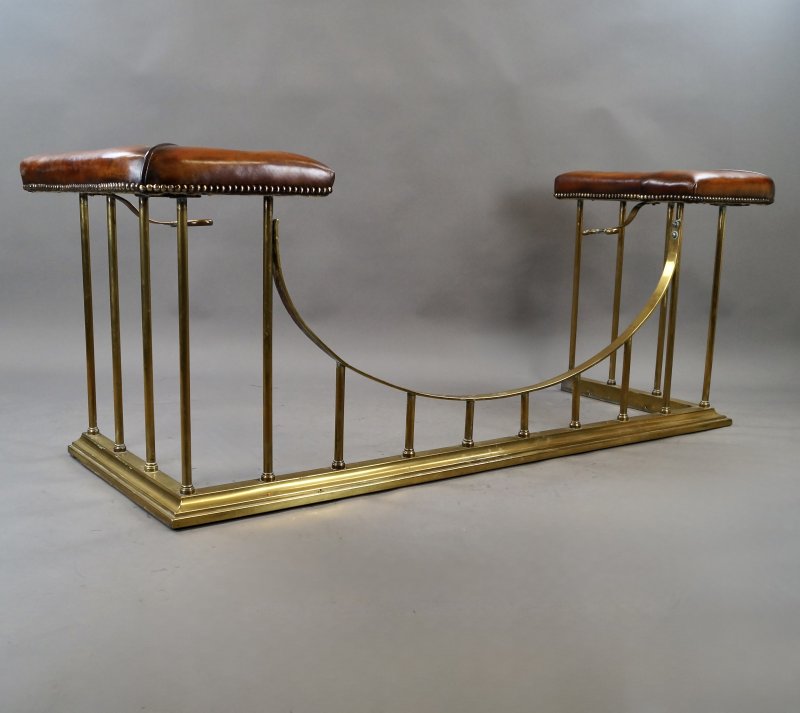 19Th Century Brass Club Fender - Image 6