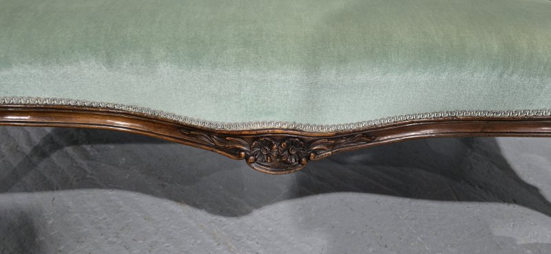 Victorian Mahogany Sofa - Image 6