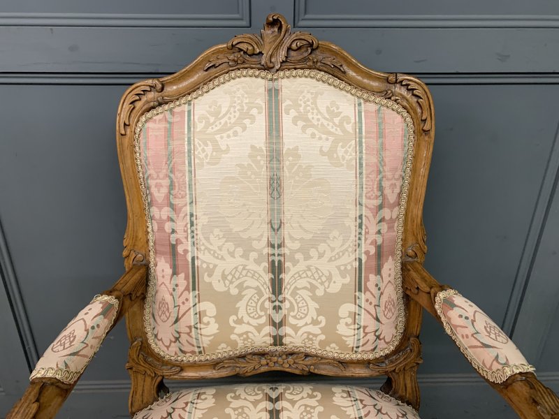 Pair of French Carved Walnut Armchairs - Image 9