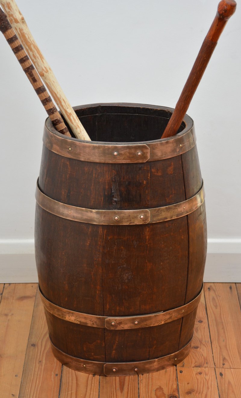 Victorian Oak Country House Coopered Barrel Umbrella Stand - Image 3