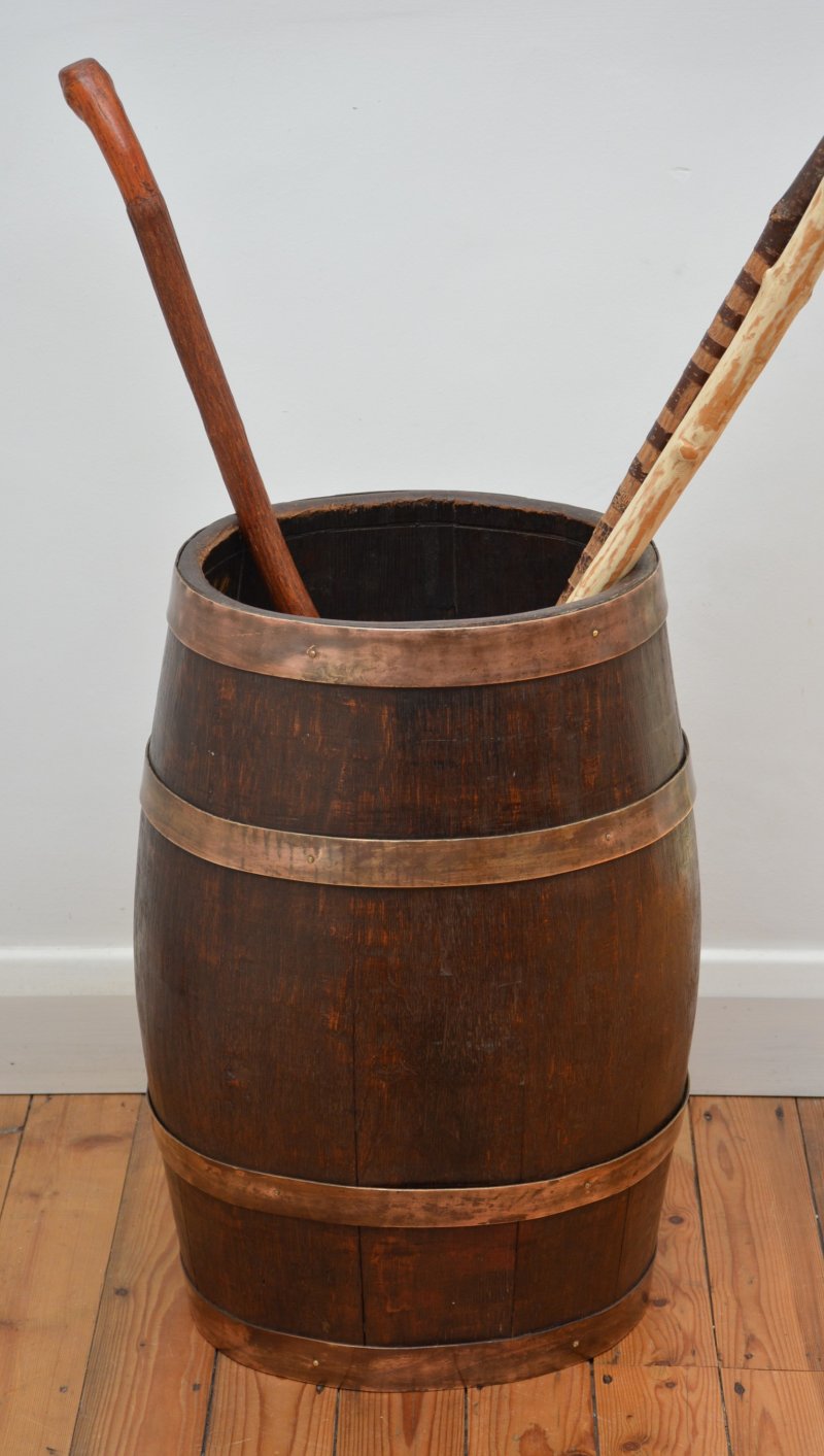 Victorian Oak Country House Coopered Barrel Umbrella Stand - Image 5
