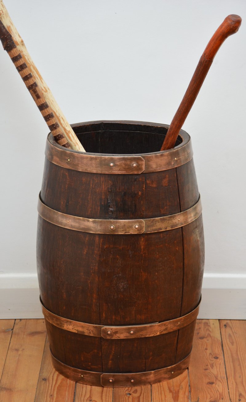 Victorian Oak Country House Coopered Barrel Umbrella Stand - Image 8