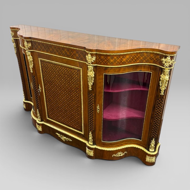 Antique Victorian Walnut Serpentine Credenza with Ormolu Mounts & Marquetry - Image 3