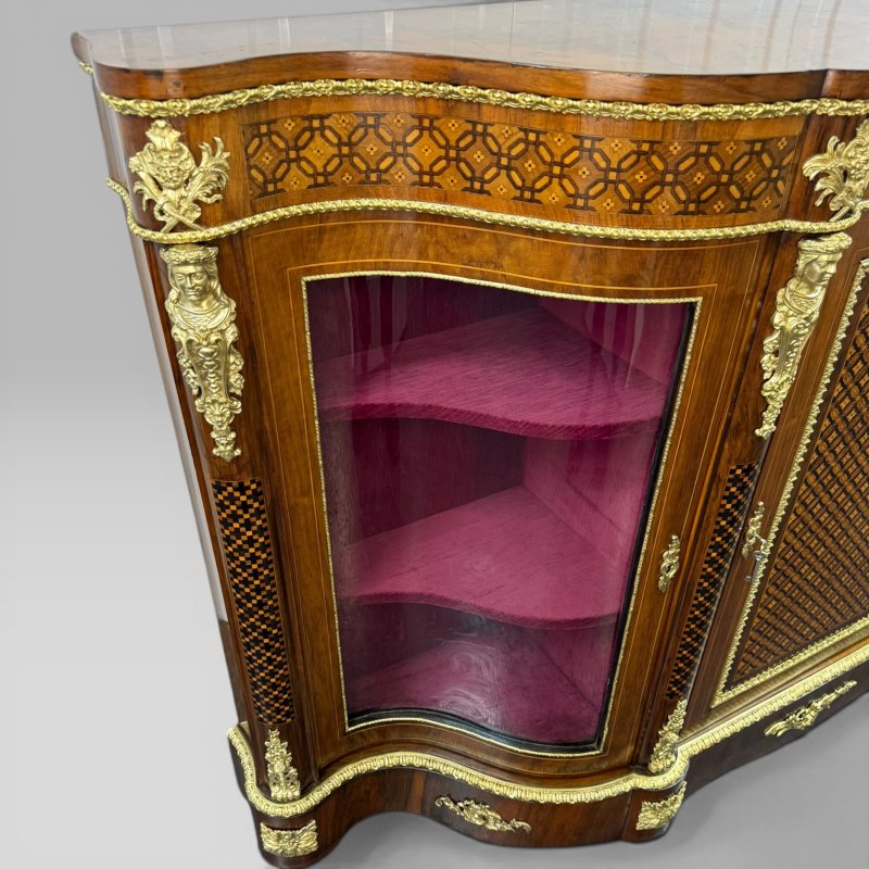 Antique Victorian Walnut Serpentine Credenza with Ormolu Mounts & Marquetry - Image 7