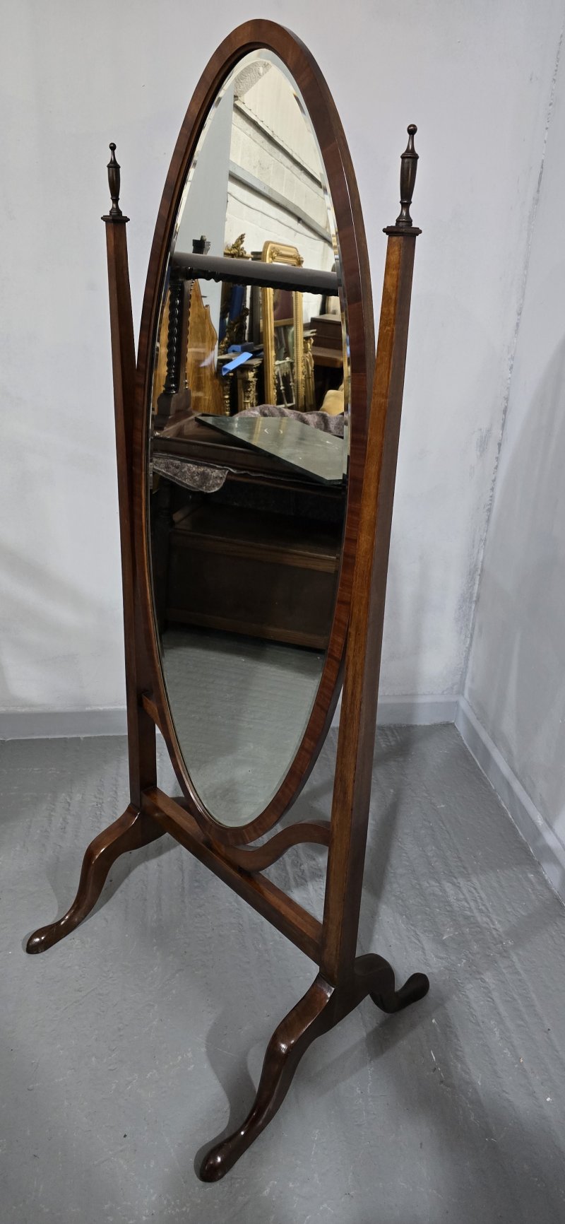 Fine Mahogany Oval Cheval Mirror - Image 6