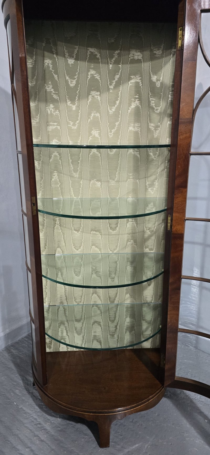 Outstanding Demi Lune Mahogany Display Cabinet - Image 8