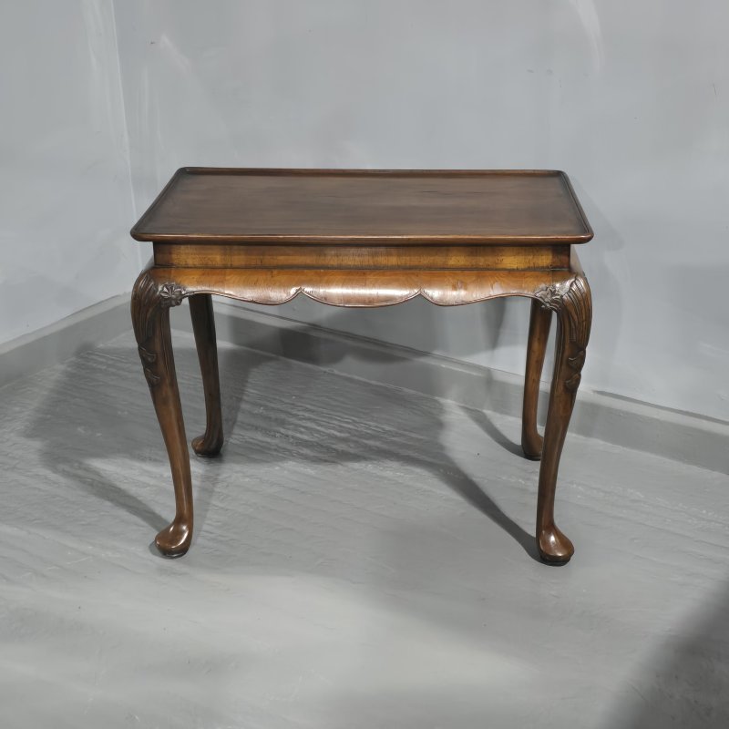 Super Tray Topped Walnut Coffee Table