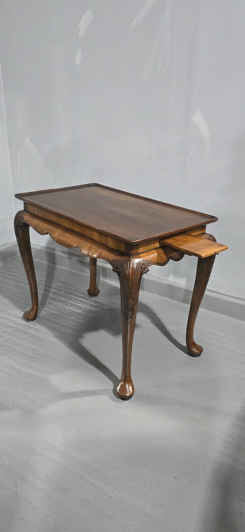 Super Tray Topped Walnut Coffee Table - Image 6