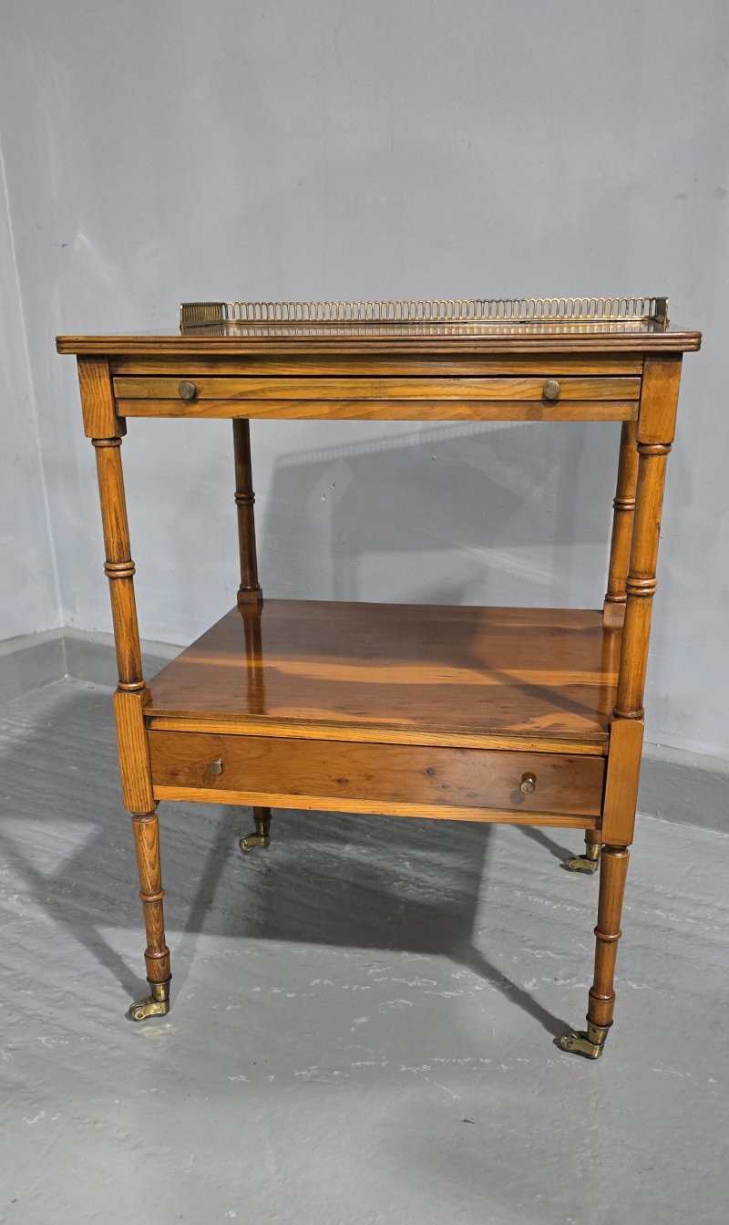 Regency Yew Wood Lamp Table - Image 2