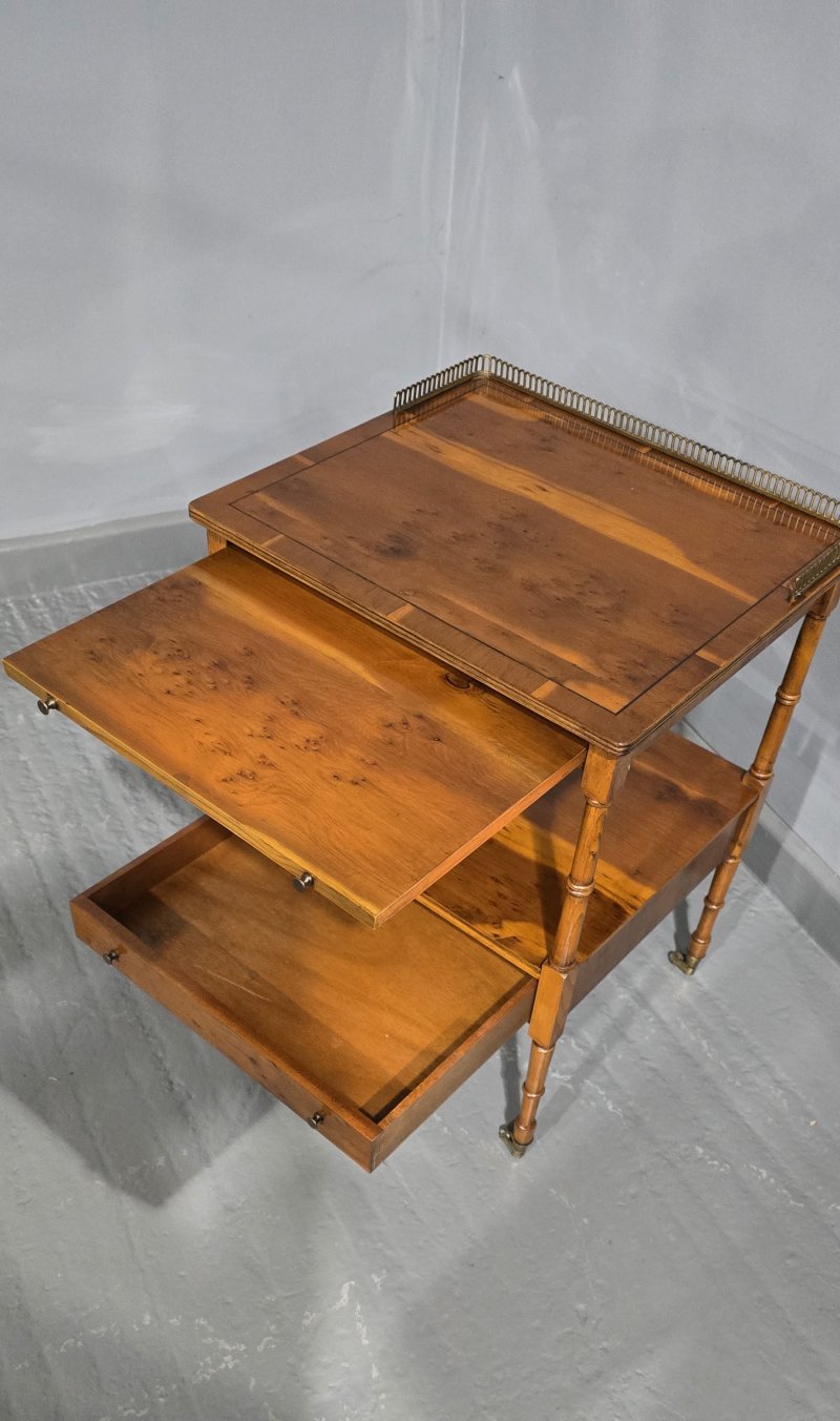 Regency Yew Wood Lamp Table - Image 5