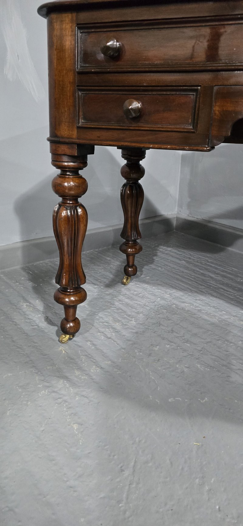 William 4th Freestanding Mahogany Desk - Image 11