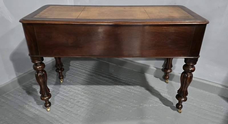 William 4th Freestanding Mahogany Desk - Image 5