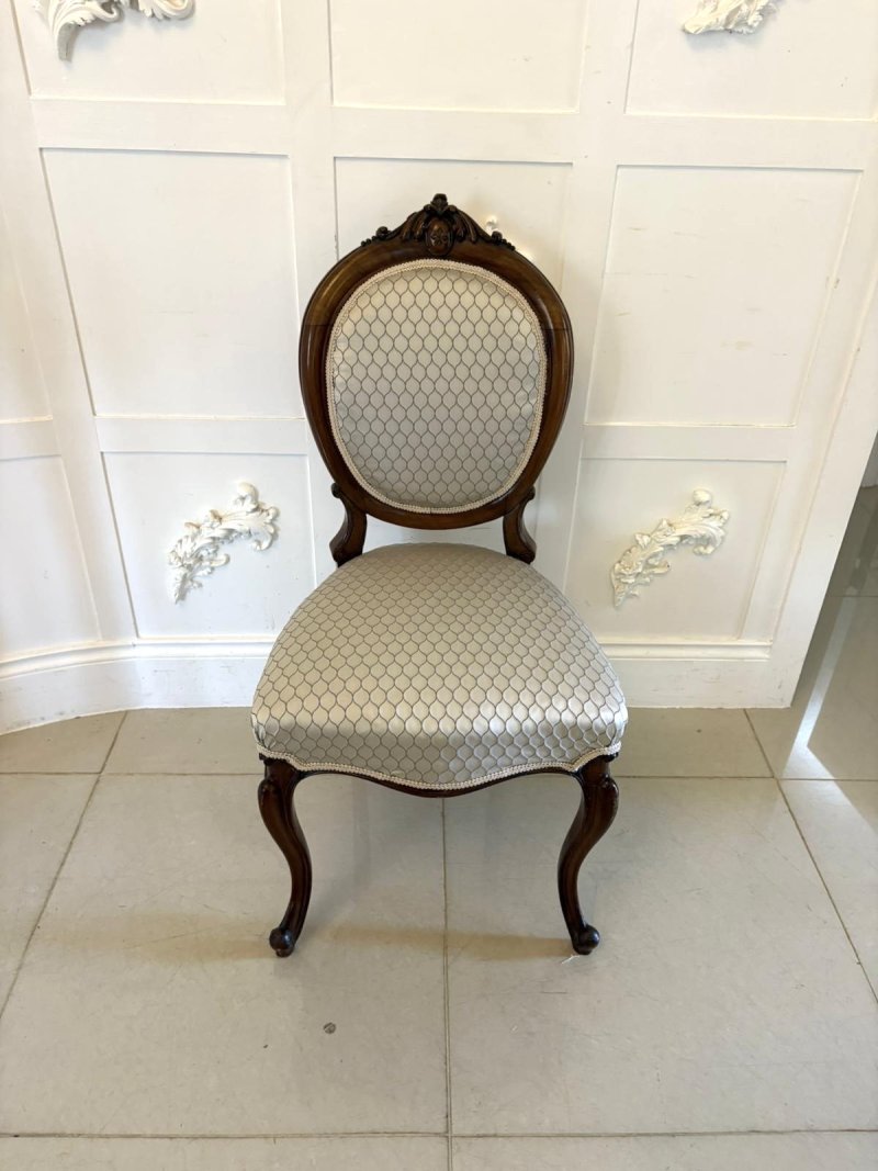 Antique Victorian Carved Walnut 11 Piece Salon/Drawing Room Suite with Sofa, Armchairs, Side Chairs and Footstools - Image 15
