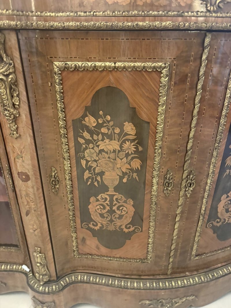 Antique Exceptional 4 Door Serpentine Marquetry Credenza Exhibition Quality - Image 10