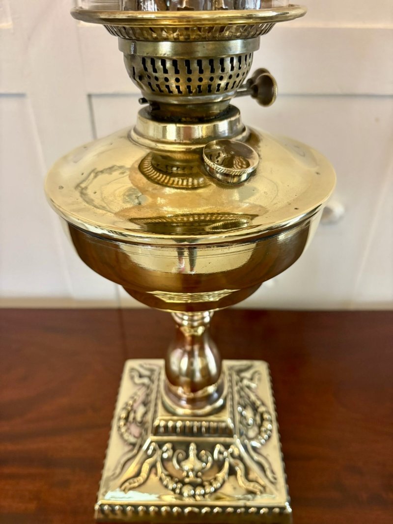 Antique Victorian Brass Oil Lamp with Etched Amber Glass Shade - Image 6