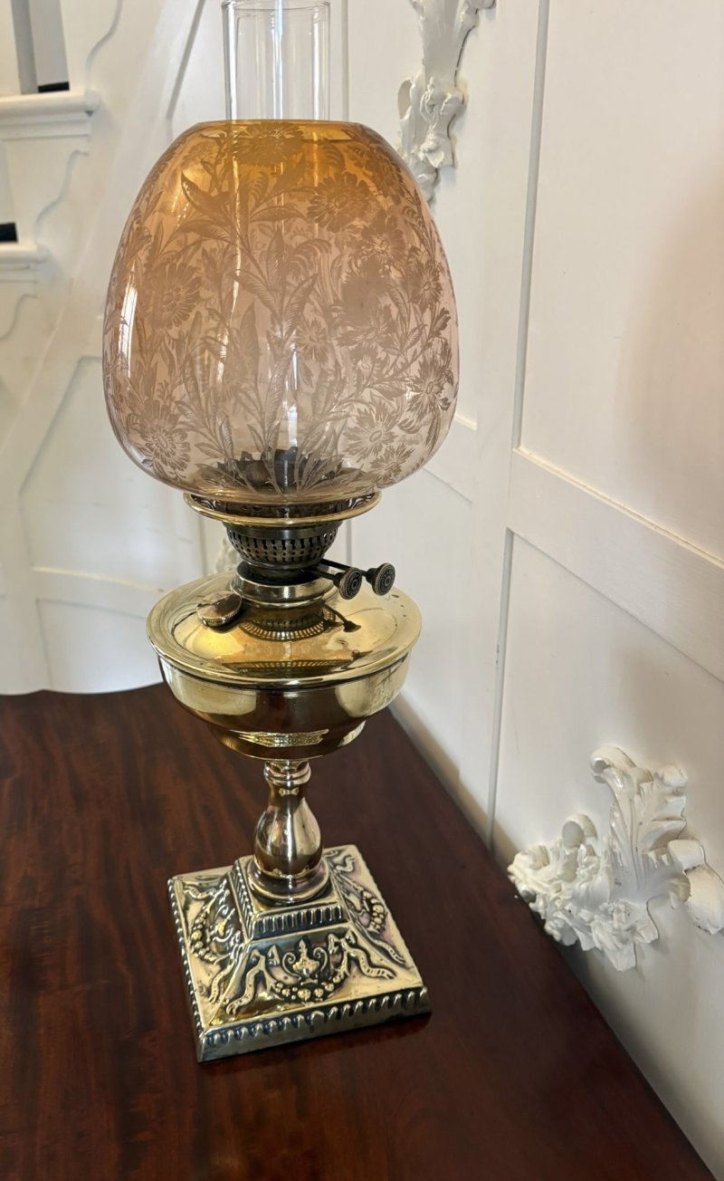 Antique Victorian Brass Oil Lamp with Etched Amber Glass Shade - Image 3