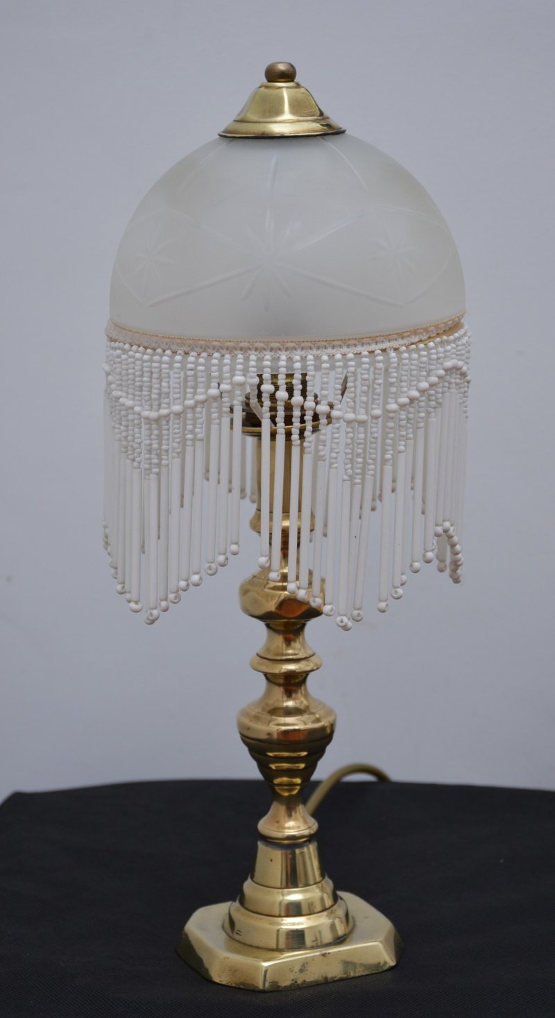 Pair of Victorian Table Lamps in Brass - Image 4