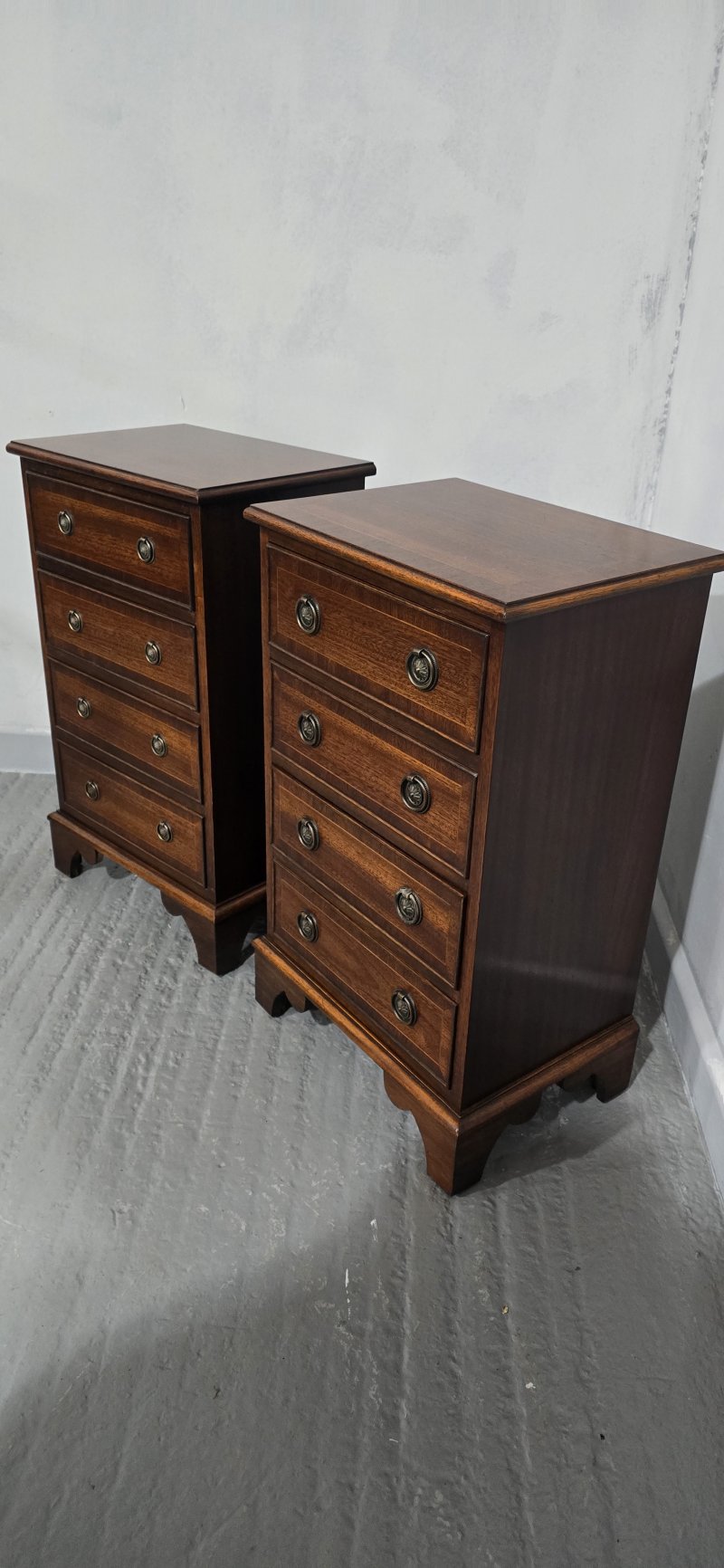 Pair Regency Mahogany Bedside Lamp Chests of Drawers - Image 5