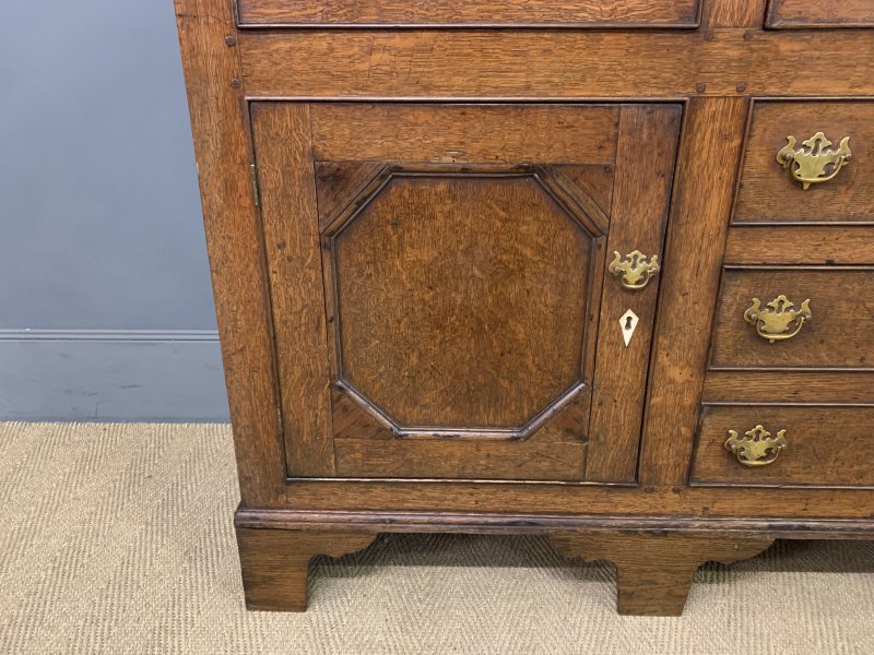 Early 19th Century Welsh Oak Dresser - Image 21