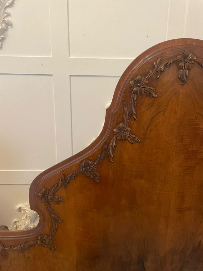 Antique Pair of Quality Carved Burr Walnut Single Beds - Image 15
