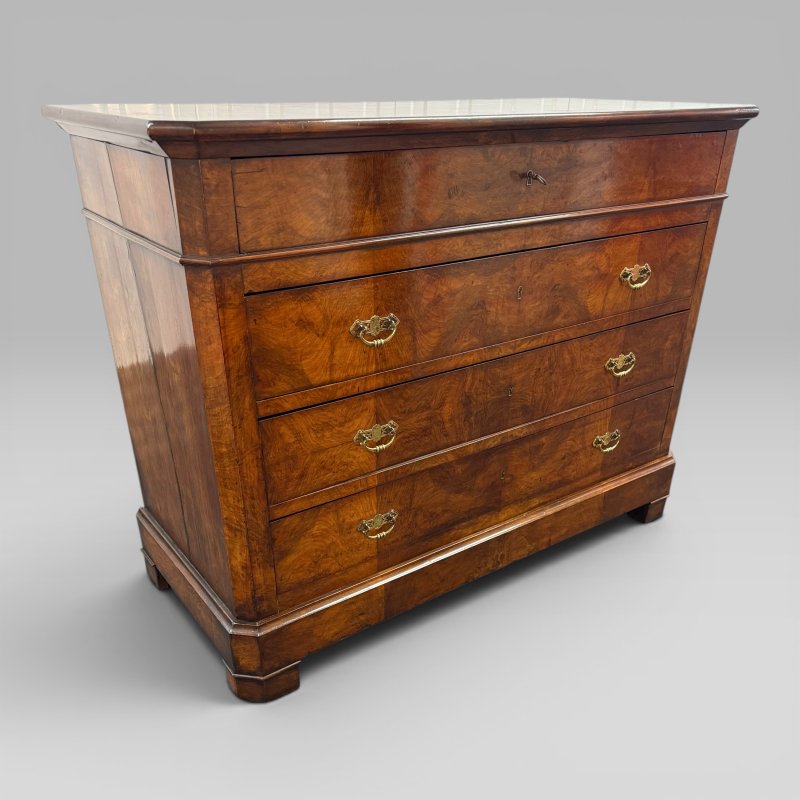 Antique French Provincial Walnut Commode with Mahogany Crossbanding - Image 6